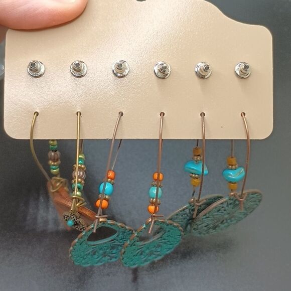 BOHO bundle leaf arrows turquoise wood ball stud earrings - Picture 5 of 6